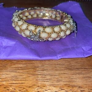 Bracelet with stars on it